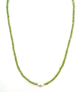 Green Necklace with Peridot and Pearl