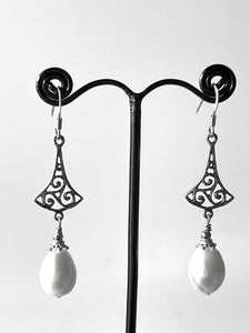 Freshwater White Pearls Earrings with Decorative Sterling Silver Hooks