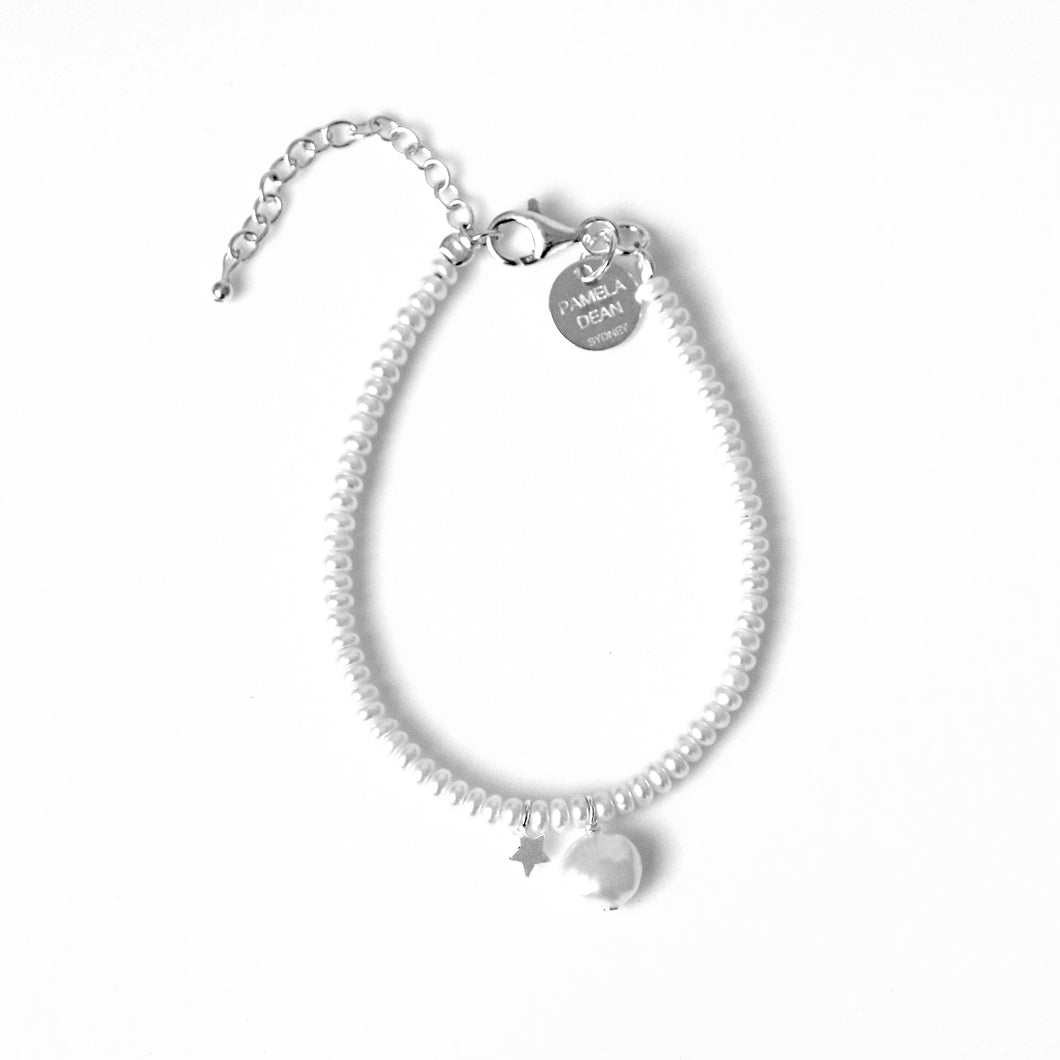White Pearl Bracelet with Pearl and Sterling Silver Star