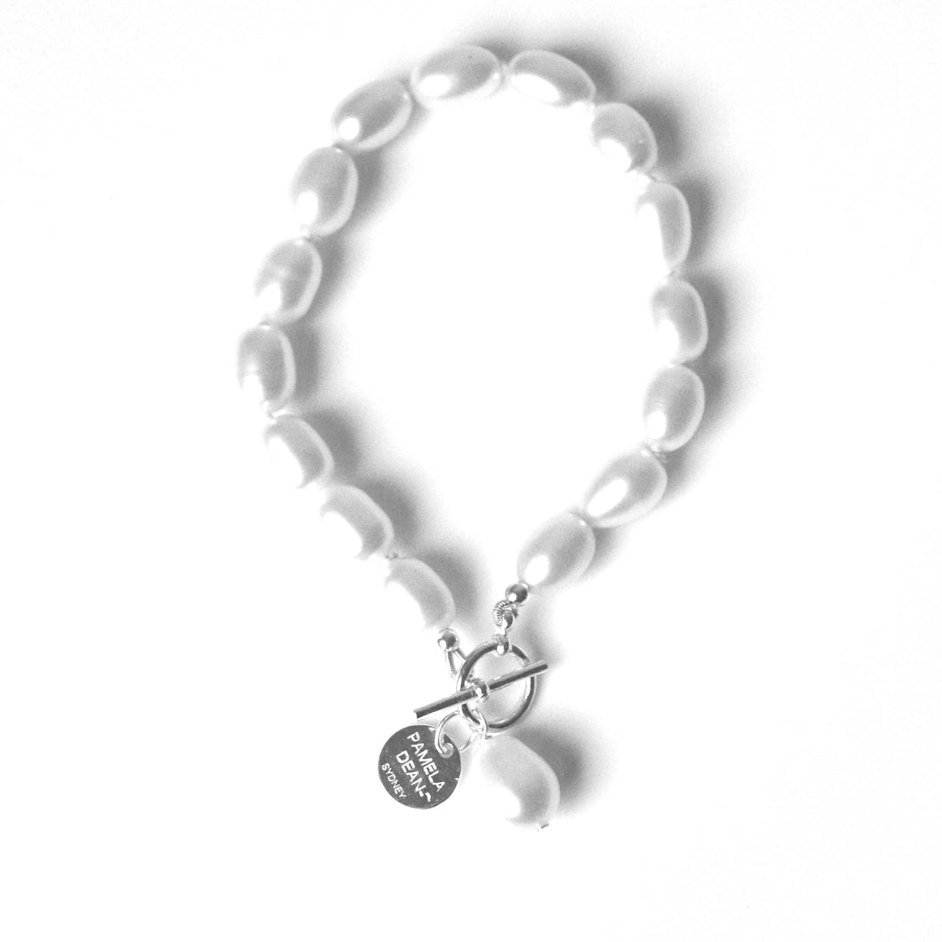 White Pearl and Sterling Silver Bracelet