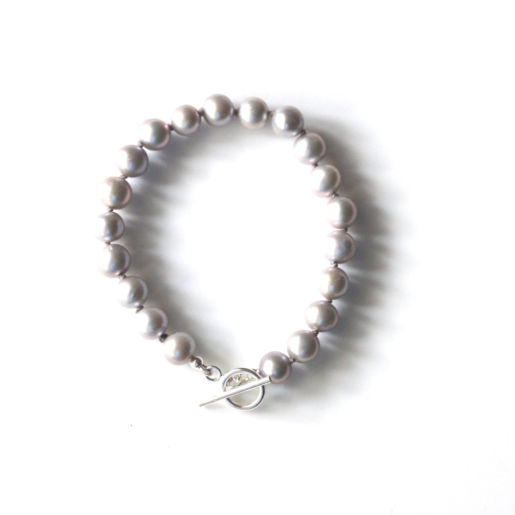 Grey Bracelet with Pearls and Sterling Silver